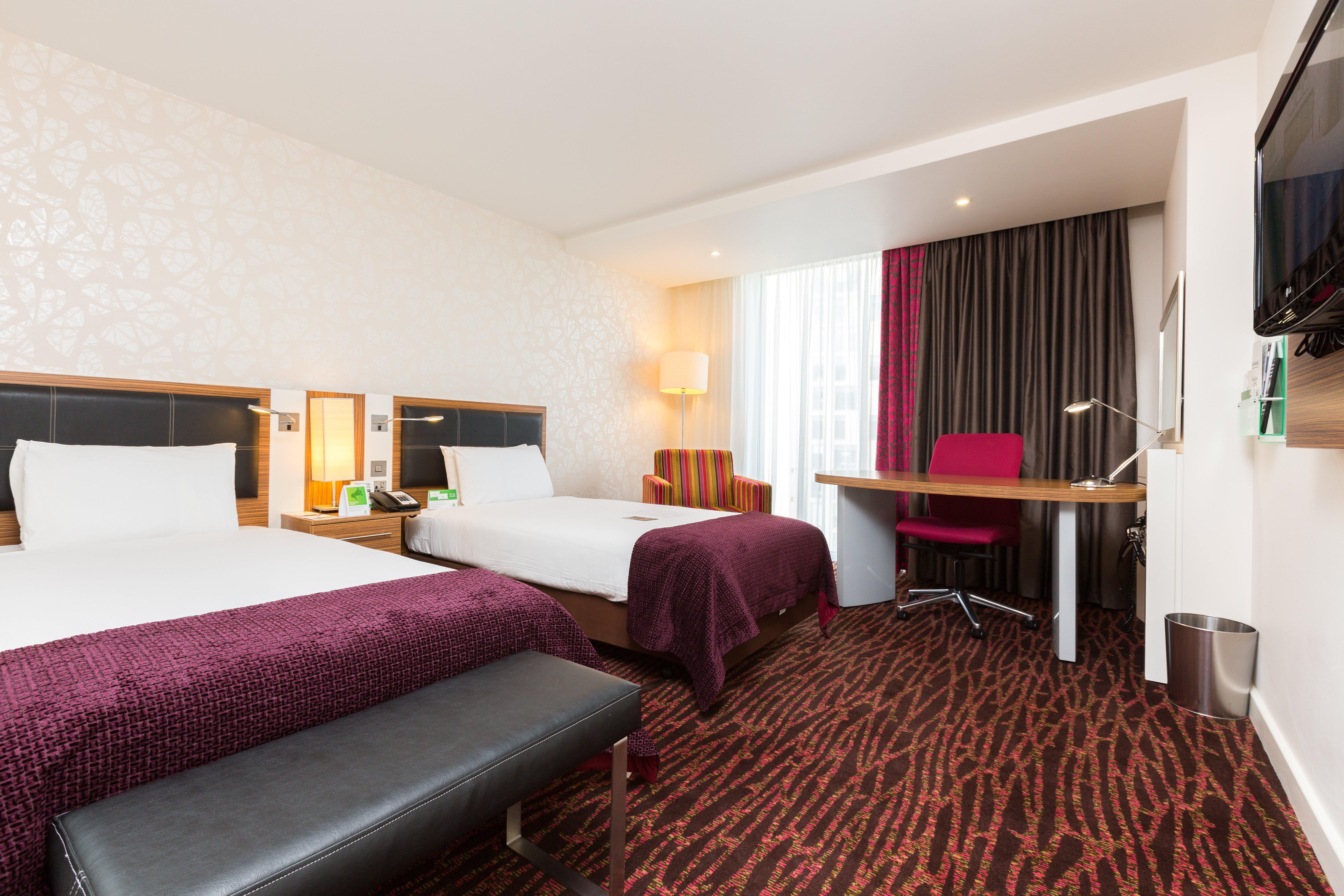 Holiday Inn Manchester-Mediacityuk By Ihg Солфорд Экстерьер фото