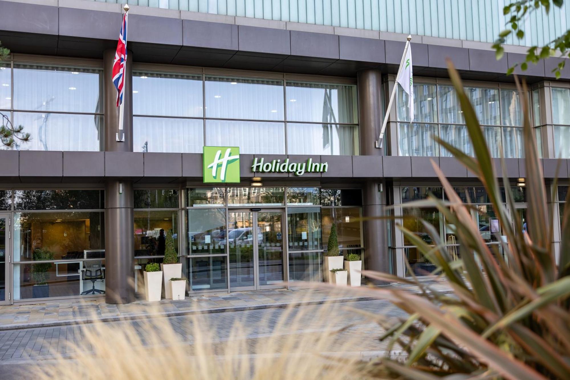 Holiday Inn Manchester-Mediacityuk By Ihg Солфорд Экстерьер фото
